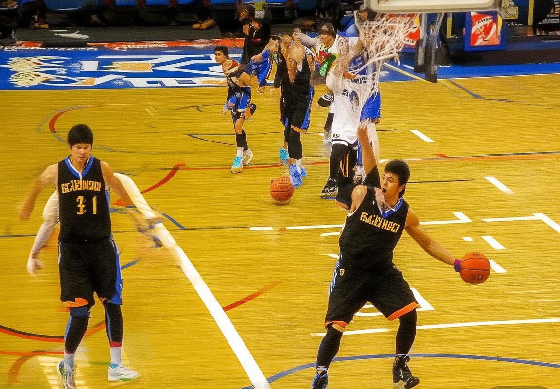 2011年NBA总决赛：三巨头巅峰对决雷霆风暴回顾(图2)